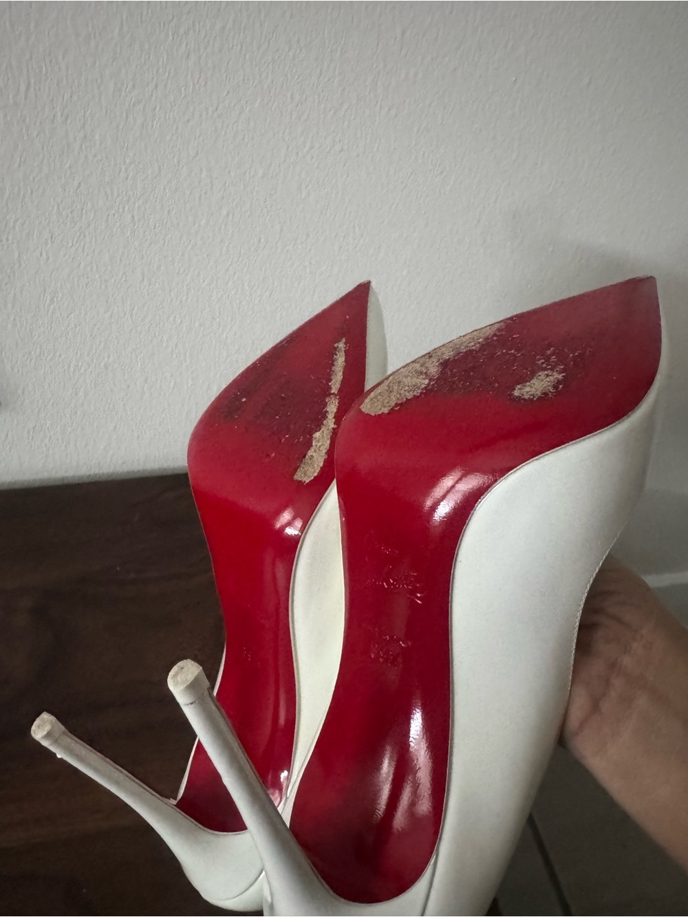 Christian Louboutin White Patent Leather Stiletto Pumps with Red Sole - Picture 2 of 2